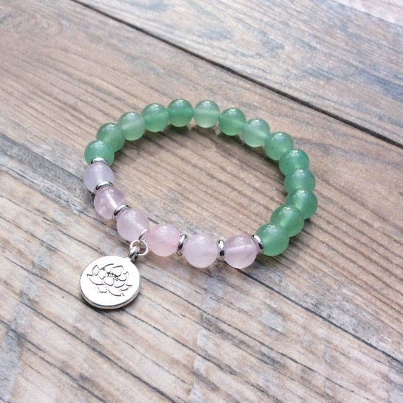 Green Aventurine bracelet with Lotus charm, Rose Quartz, Healing bracelet - Picture 2 of 9